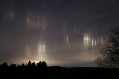 Mehr über den Artikel erfahren Höhenlichtsäulen 18.02.2026