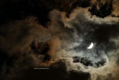 Mond mit Jupiter und den Nebenmonden
