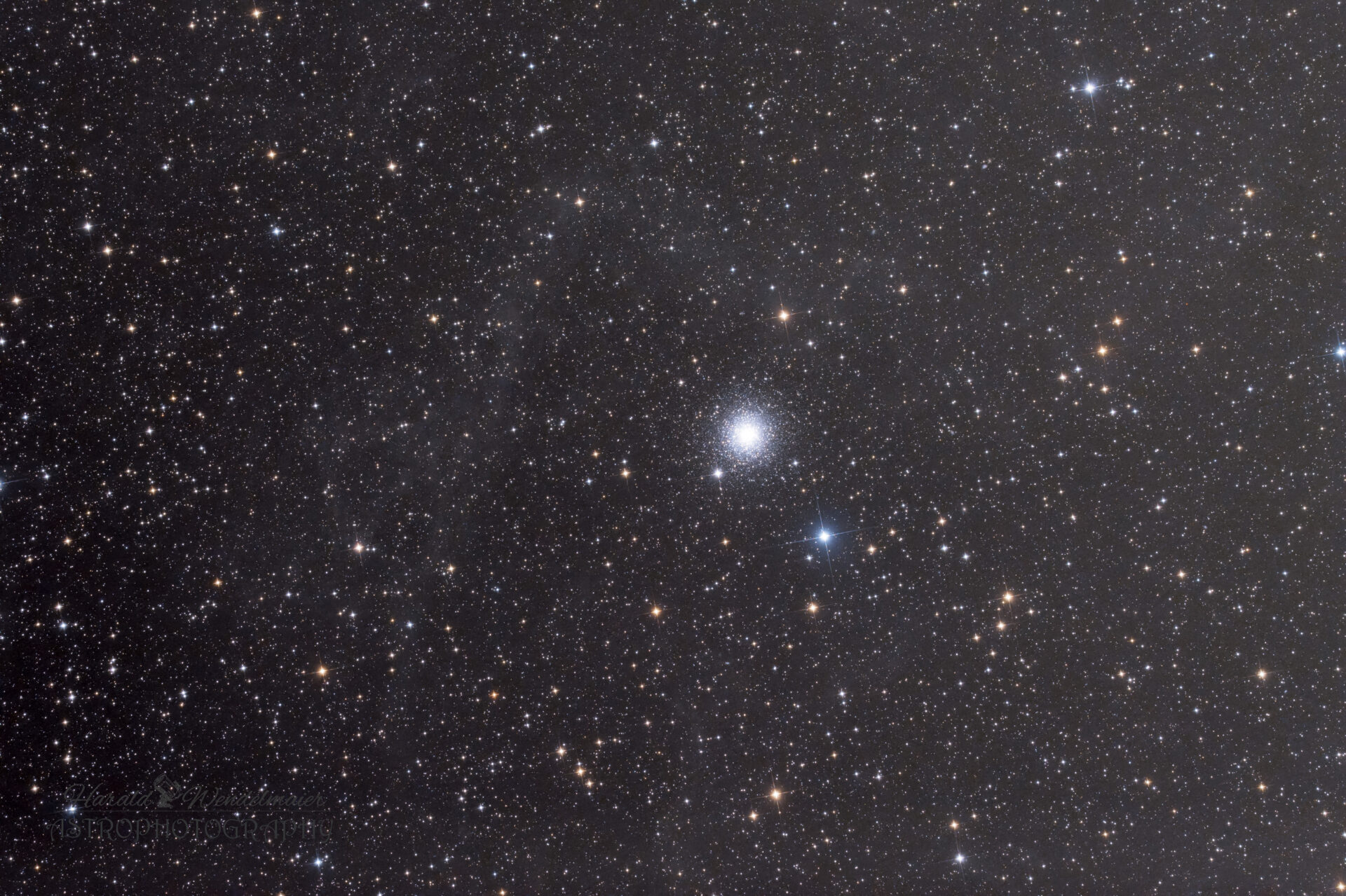M 15