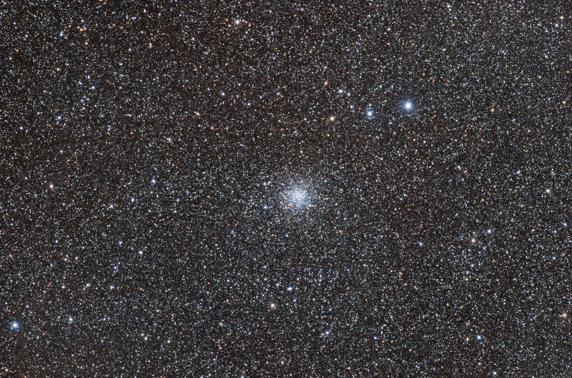 M 71