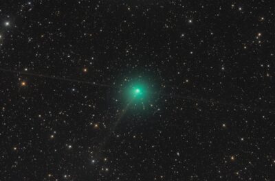 Komet 10P/Tempel vom 19.08.2026 – nun mit Schweif
