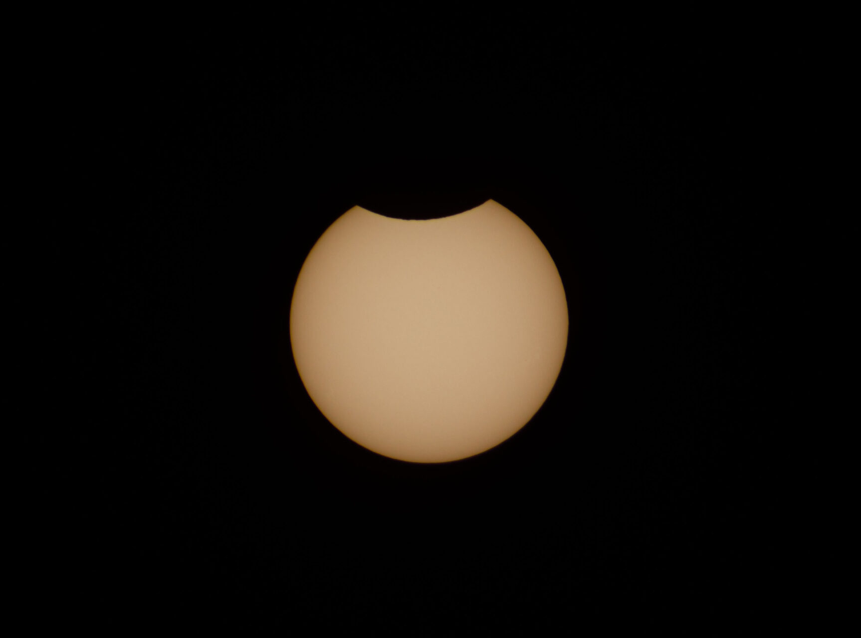 Partielle Sonnenfinsternis am 10. Juni 2021